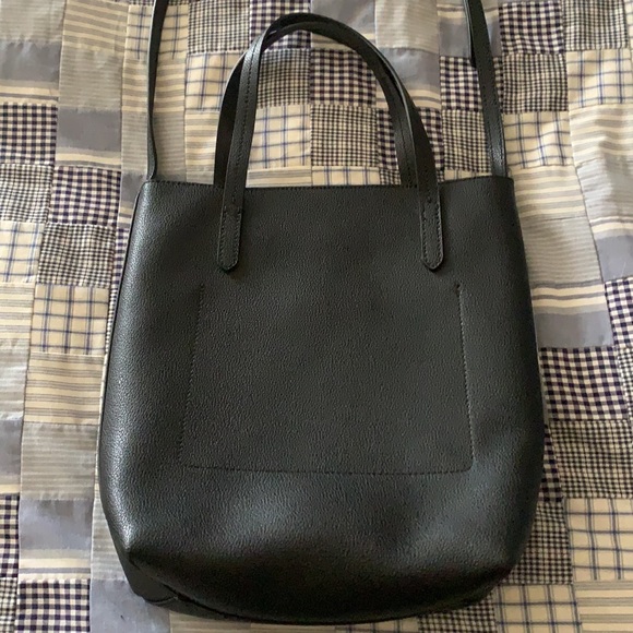 Banana Republic Black Leather Crossbody Bag - Picture 4 of 9